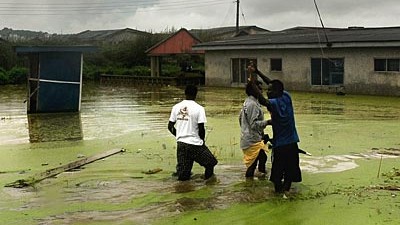Überschwemmungen in Westafrika: In 16 Ländern Westafrikas ist landunter. Auch in Accra im afrikanischen Land Ghana flüchteten die Bewohner aus ihren überfluteten Häusern.