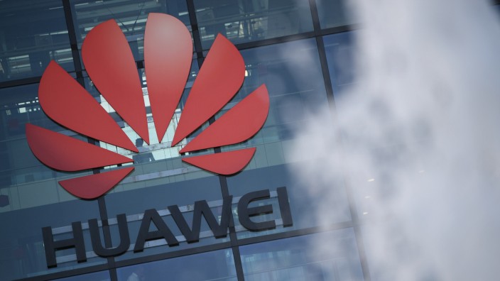 Spionageverdacht: 5G-Netzwerktechnik des chinesischen Unternehmens Huawei darf in Großbritannien künftig nicht mehr verbaut werden.