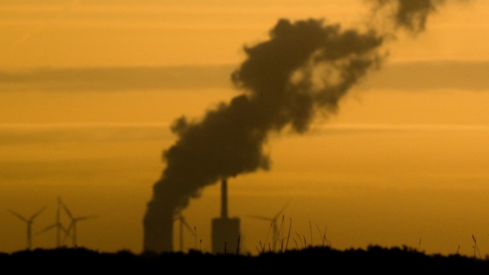 Klimabilanz 2022: Wegen der hohen Strompreise liefen Deutschlands Kohlekraftwerke 2022 auf vollen Touren.