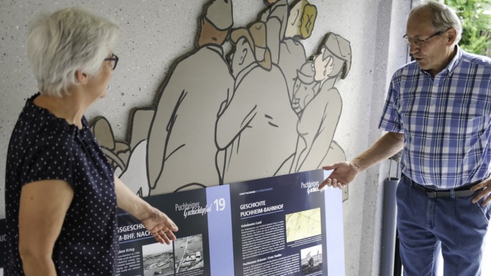 PUCHHEIM: Die neuen Infotafeln für den Puchheimer Geschichtspfad