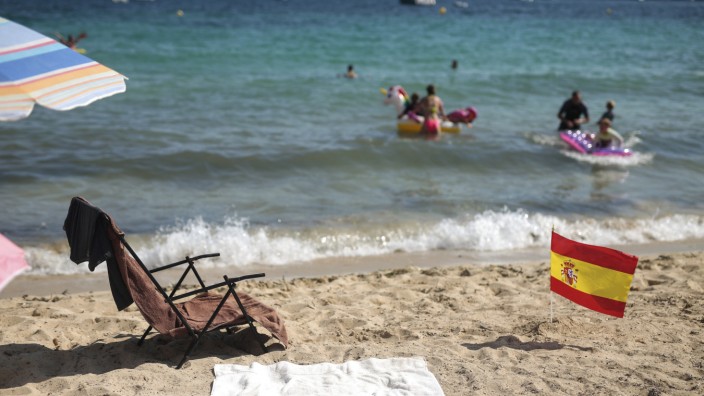 Spanien Mallorca Urlaub Corona Reiserecht Coronakrise Maskenpflicht Stornierung