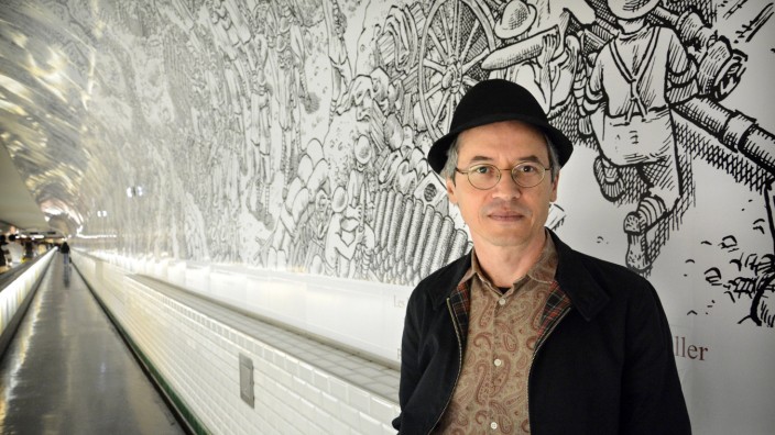 Portrait de l artiste Joe Sacco lors de l inauguration d une fresque a la station de metro Montparna