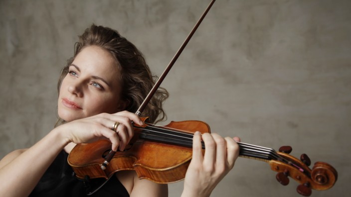 Klassik & Oper: In Bad Wörishofen findet das Festival der Nationen statt. Das Eröffnungskonzert spielt unter anderem die Violinistin Julia Fischer.