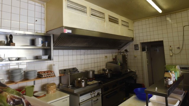 Dachauer Stadtkeller: Die Lüftung der Küche müsste erneuert werden.