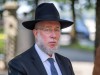 Rabbi Shmuel Aharon Brodman / Übergabe des Erinnerungszeichens für NS-Opfer Albertine Neuland Oberbürgermeister Dieter R