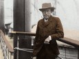 Portrait de Gustav Mahler sur le pont d un bateau 1910 Photographie AUFNAHMEDATUM GESCHÄTZT PUB