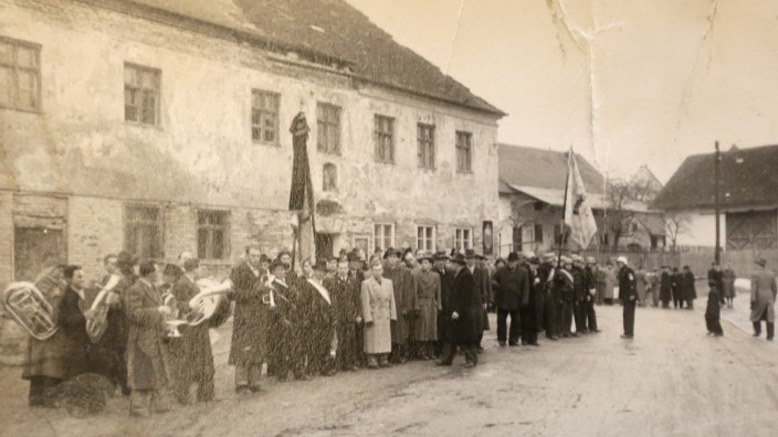 Traditionelle Wirtshäuser: Seit dem Jahr 1919 gibt es den Gasthof Lerner im Freisinger Stadtteil Vötting. Erst gehörte noch eine Landwirtschaft zum Betrieb, von 1973 dann ein Hotel.