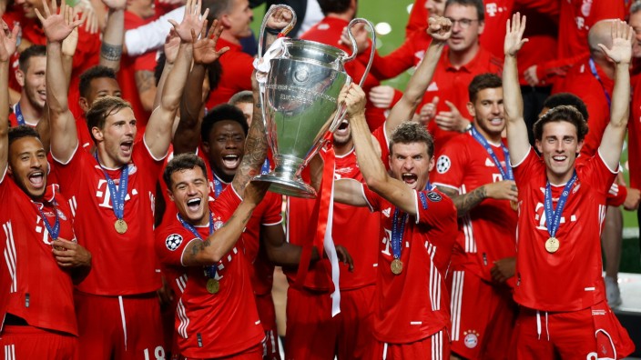 FC Bayern feiert den Champions-League-Sieg 2020
