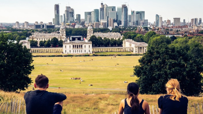 London panorama seen from Greenwich park viewpoint. United Kingdom, England, London ,editorial use only PUBLICATIONxINxG