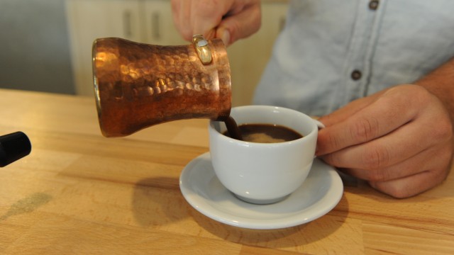 Beaver Coffee: Neben italienischen Klassikern darf natürlich der türkische Kaffee nicht fehlen.