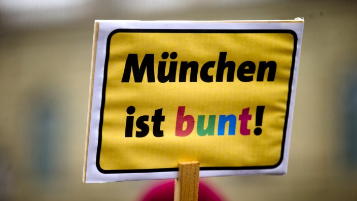 "München ist bunt": Der Verein "München ist bunt" ruft auf zu mehr Toleranz und engagierte sich bereits gegen die Pegida-Proteste.