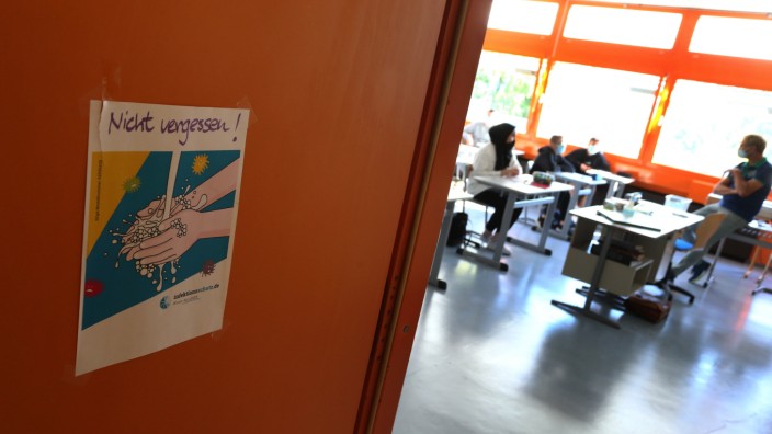 Schule in Bayern 2020: Erster Schultag während der Corona-Pandemie