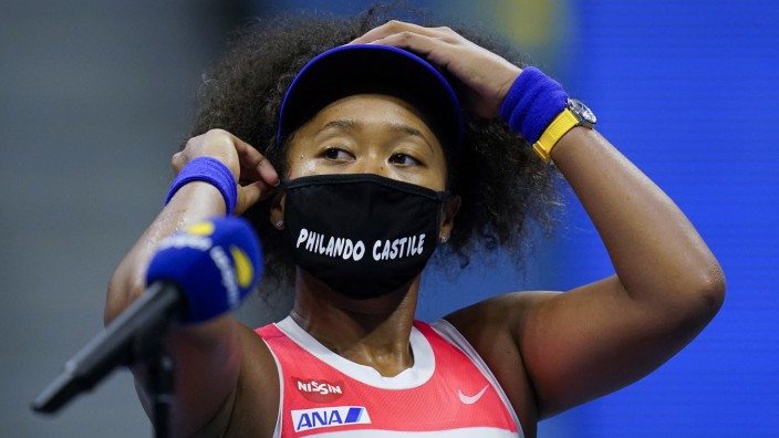 Rassismus: US-Open-Siegerin Naomi Osaka trägt den Namen eines Opfers von Rassismus auf ihrer Maske: Philando Castile.
