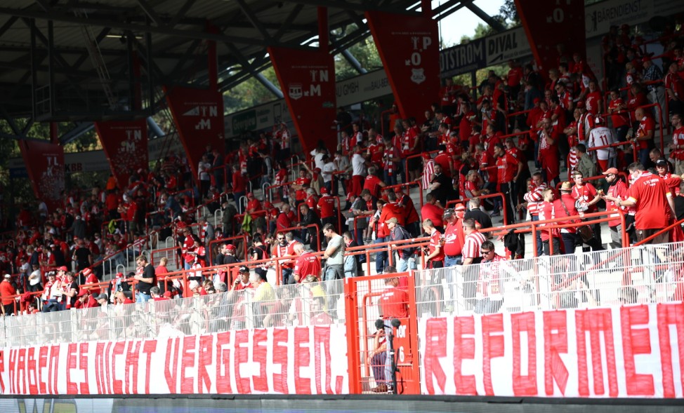 1. FC Union Berlin v FC Augsburg - Bundesliga