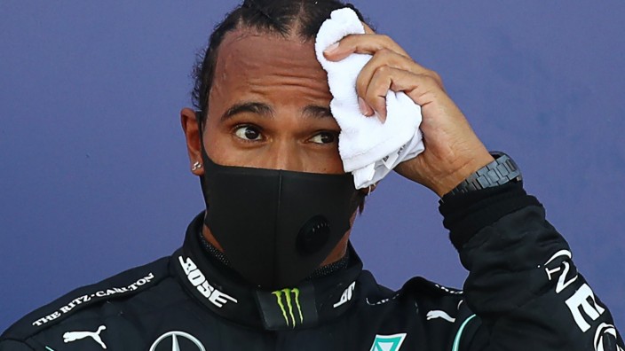 Formel 1 in Sotschi: "Sag mir bitte gar nichts mehr, es bringt eh nichts": Lewis Hamilton in Sotschi.