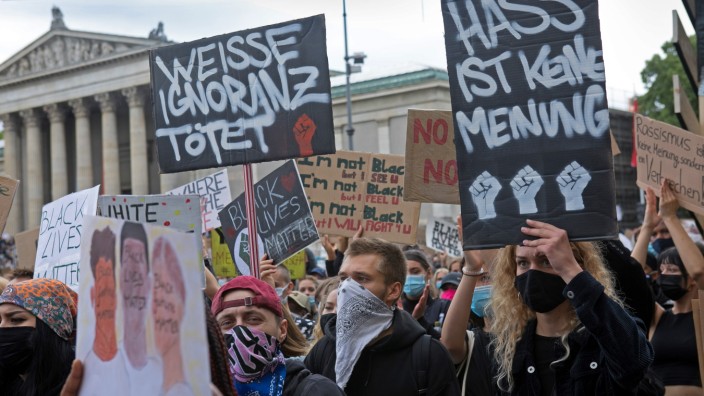 Demo gegen Rassismus in München