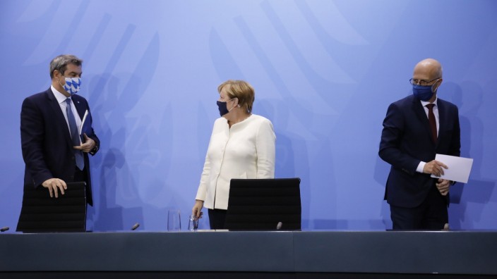 Markus Söder, Bayerischer Ministerpräsident, Bundeskanzlerin Angela Merkel, Peter Tschentscher, Erster Bürgermeister de