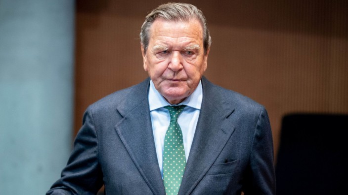 Schröder kritisiert Debatte über Stopp von Nord Stream 2