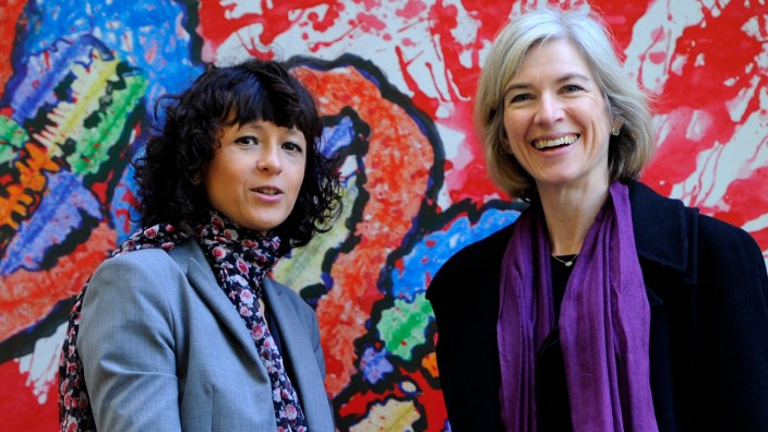 Nobelpreis in Chemie: Haben schon viele Preise für die Genschere gewonnen: die in Berlin forschende Französin Emmanuelle Charpentier (links) und die in Berkeley wirkende US-Amerikanerin Jennifer Doudna.