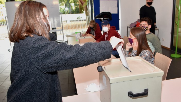 Fürstenfeldbruck: Im Oktober 2020 findet die bislang letzte Wahl des Jugendrats statt - unter Coronabedingungen.