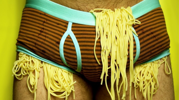 Spaghetti pants