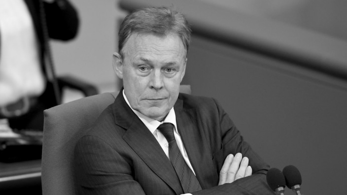 Bundestagsvizepräsident Oppermann tot