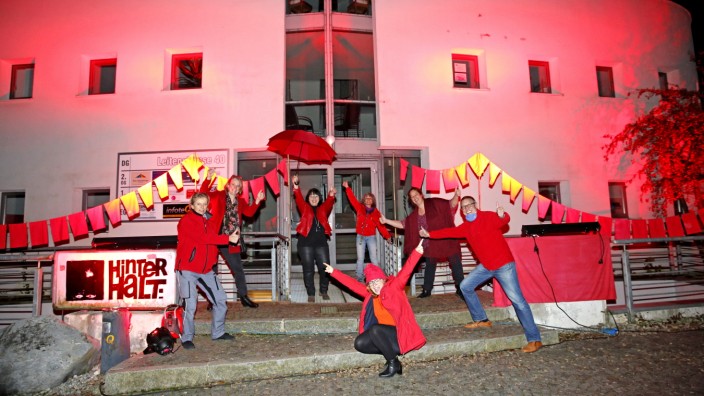 Kultur im Oberland: Wollen ihr Festival in diesem Jahr mithilfe von Livestreams retten: Die Mitglieder des Kulturvereins Isar-Loisach.