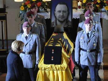 Trauerfeier, Afghanistan, Angela Merkel, Karl-Theodor zu Guttenberg