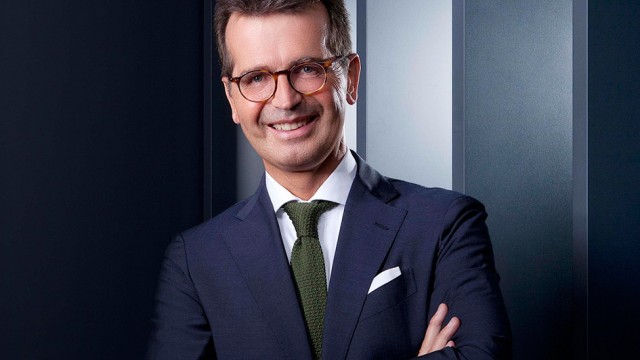 Home-Office und Mode: Frank Troch ist seit 2001 der Geschäftsführer des Herrenmodegeschäfts Hirmer in München.