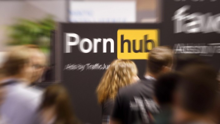 Logo der kanadischen Erotik Videoplattform Pornhub auf der dmexco 2019 Fachmesse für digitales Marke