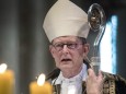 Kardinal Woelki bittet Papst um Prüfung
