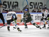 08.12.2020, xemx, Eishockey DEL Testspiel, Augsburger Panther - Straubing Tigers emspor, v.l. Marcel Brandt (Straubing