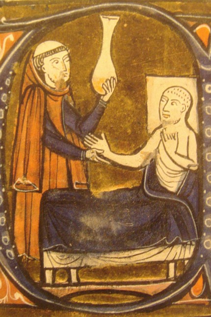 Forschung: Im Medizinbuch des Gerhard von Cremona findet sich diese Darstellung des persischen Arztes Al-Razi. Er spricht mit einem Patienten und hält eine Urin-Flasche in der Hand. Die westliche Medizin verdankt islamischen Gelehrten viele Erkenntnisse.