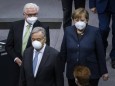 (L-R) Bundespraesident Frank-Walter Steinmeier, Antonio Guterres, Generalsekretaer der Vereinten Nationen, und Angela M