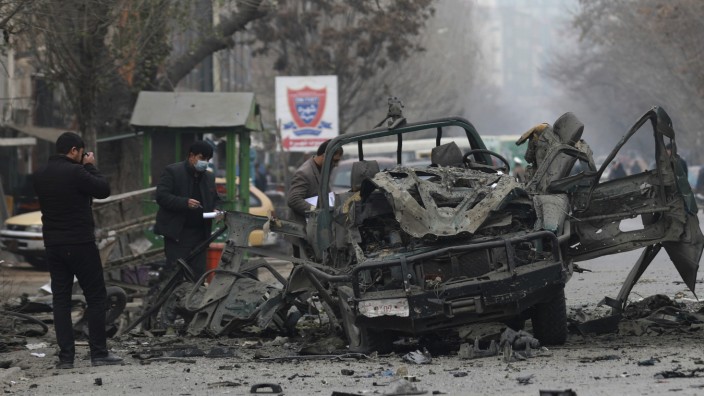 Afghanistan: Alltag in Afghanistan: Ein Anschlag in der Hauptstadt Kabul hat am Samstag mehrere Menschen das Leben gekostet.