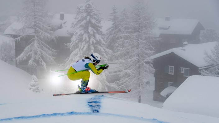 FREE STYLE FIS SX WC Arosa AROSA SWITZERLAND 12 DEC 17 FREESTYLE SKIING FIS World Cup Ski Cro; Skicross