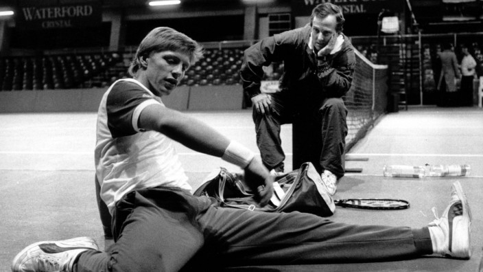 Boris Becker (BR Deutschland) und sein Trainer Bob Brett