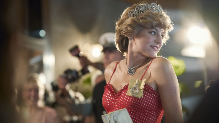 Netflix-Quartalszahlen: Die Schauspielerin Emma Corrin als Prinzessin Diana in der neuen Staffel der Netflix-Serie "The Crown".