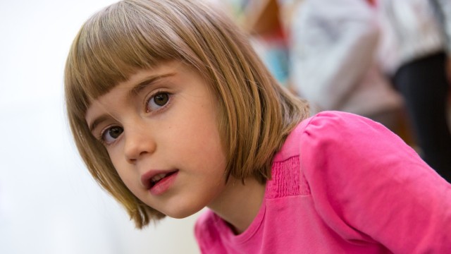 Eine Stadt mit vielen Gesichtern: Die fünfjährige Liliana hat Lischka beim Russisch-Unterricht getroffen.
