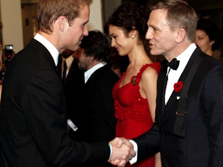 Prinz William Daniel Craig Ein Quantum Trost Premiere London