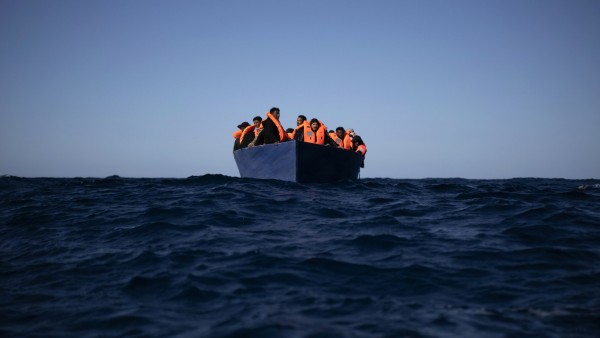 Seenotretter der ´Open Arms" im Einsatz im Mittelmeer