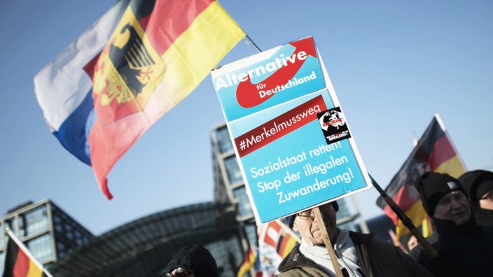 Wir fuer Deutschland Rechte Demo DEU Deutschland Germany Berlin 03 03 2018 Demonstranten mit P
