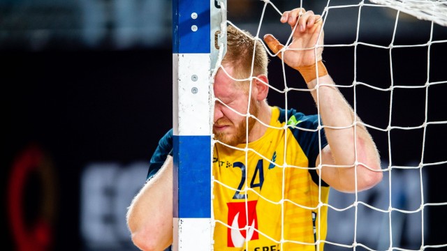 210131 Jim Gottfridsson of Sweden looks dejected after losing the 2021 IHF World Handball Championship final between De