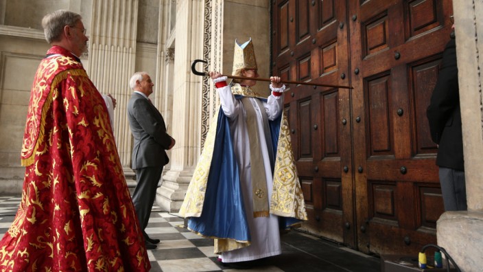 Katholische Kirche: Sarah Mullally bei ihrer Einführung als Beschöfin von London.