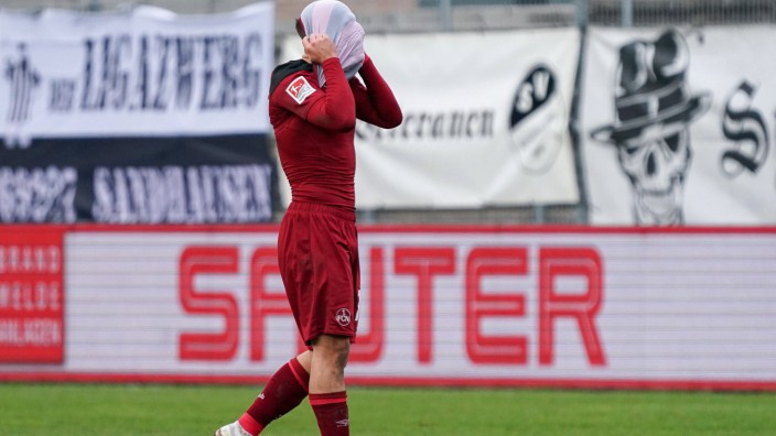 1. FC Nürnberg: Nikola Dovedan nach einer Niederlage gegen den SV Sandhausen