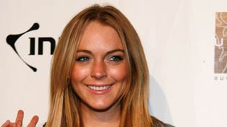 VIP-Klick: Wladimir Putin: Lindsay Lohan möchte es ihren Hollywood-Kolleginnen gleich tun und ein Kind adoptieren.