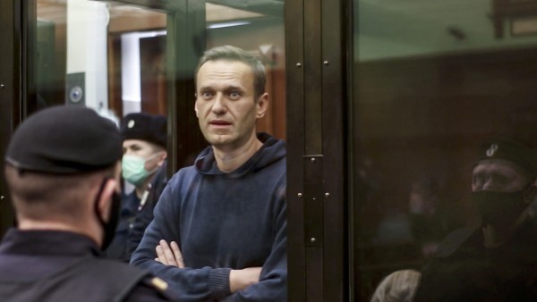 Gericht verurteilt Kremlgegner Nawalny