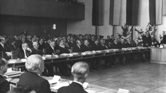 Erste Bundesratssitzung in Bonn 1949