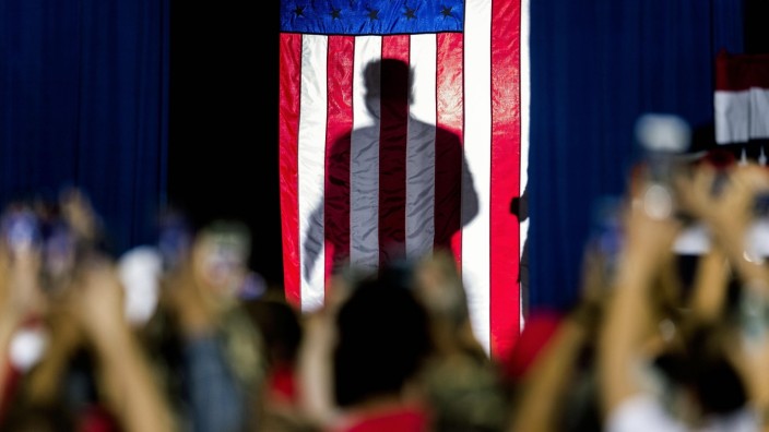 Sept.16, 2019 - Rio Rancho, New Mexico, U.S. - President DONALD TRUMP is seen in shadow behind the A