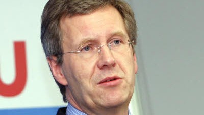 Öffentlicher Dienst: Niedersachsens Ministerpräsident Christian Wulff will die Beschäftigen im öffentlichen Dienst angemessen am Aufschwung beteiligt sehen